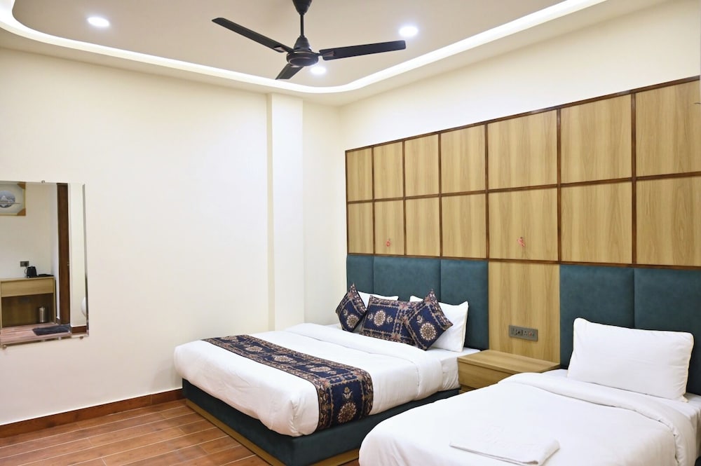 aceotel inn platinum stay amritsar