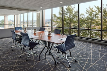 delta hotels by marriott sherbrooke conference centre