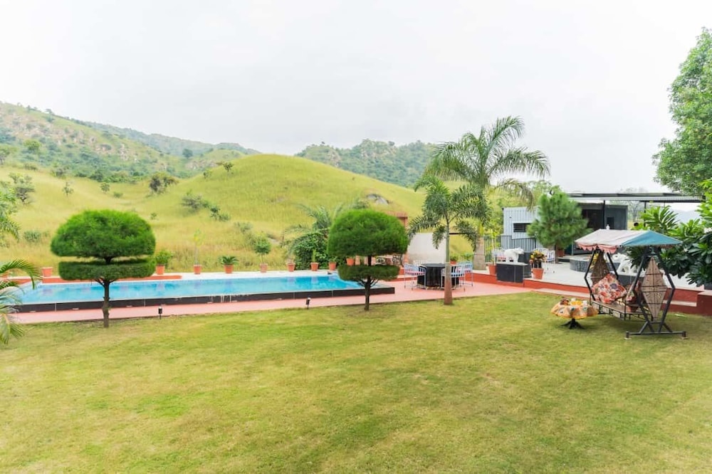 pinakin prayaan villa udaipur