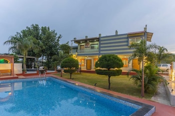 Pinakin Prayaan Villa Udaipur,,2 star