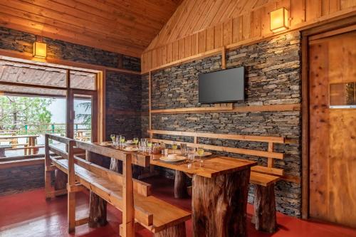 alaya stays suro woodbine chalet cottage