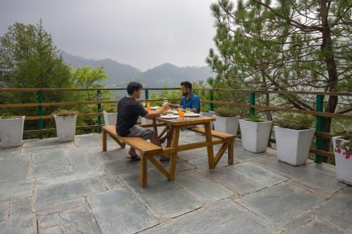 alaya stays suro woodbine chalet cottage