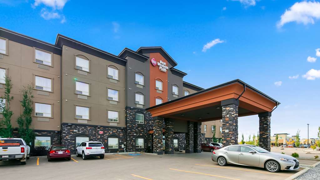 best western plus sherwood park inn and suites