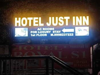 hotel just inn
