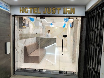 hotel just inn