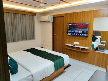 hotel just inn