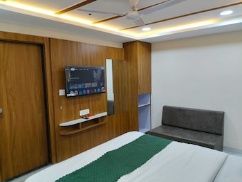 hotel just inn