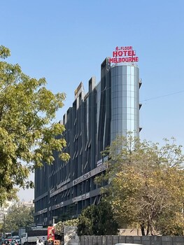 hotel melbourne gandhinagar