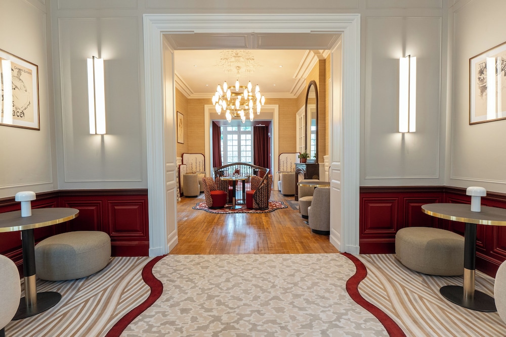 hotel des arts
