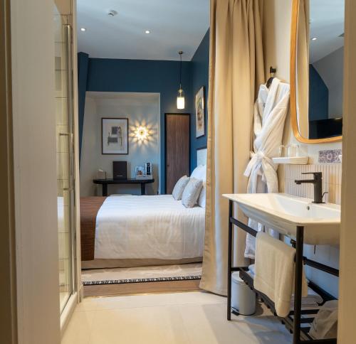 hotel des arts