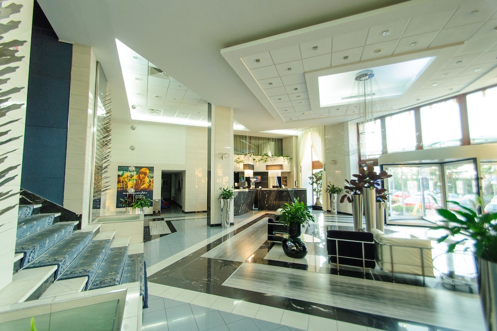 Continental Forum Sibiu,Haller Bastion>>Sibiu,4 star