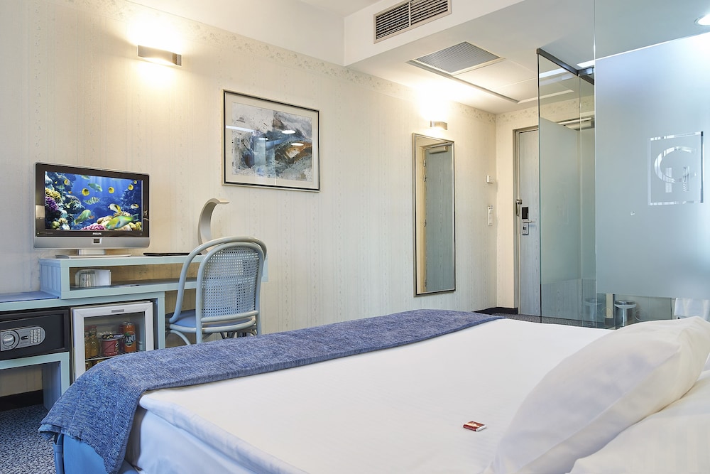 Continental Forum Sibiu,Haller Bastion>>Sibiu,4 star