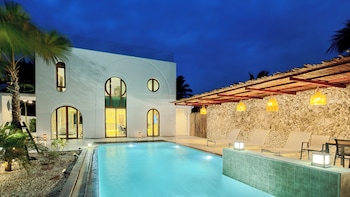 A Dream Naka Island - Beachfront Retreat,,3 star