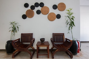 apsara centrepole hotel