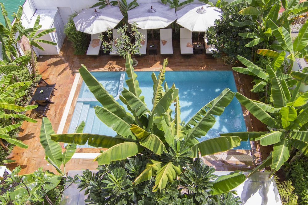 apsara centrepole hotel