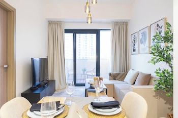 Classic 1Br In Azizi Riviera Meydan,,0 star
