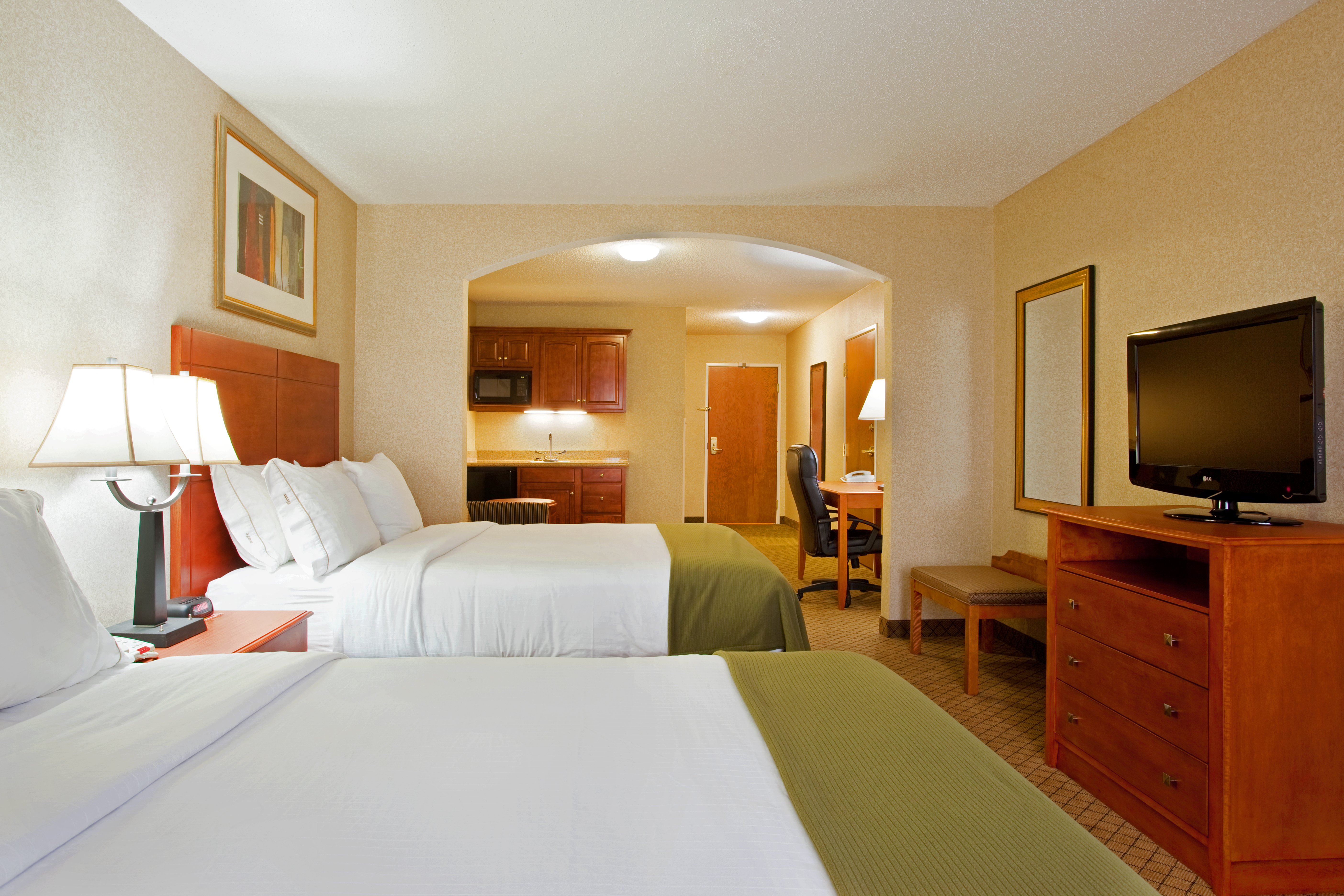 holiday inn express hotel and suites goshen by ihg