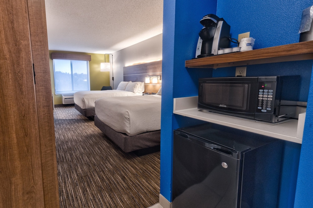holiday inn express hotel and suites goshen by ihg
