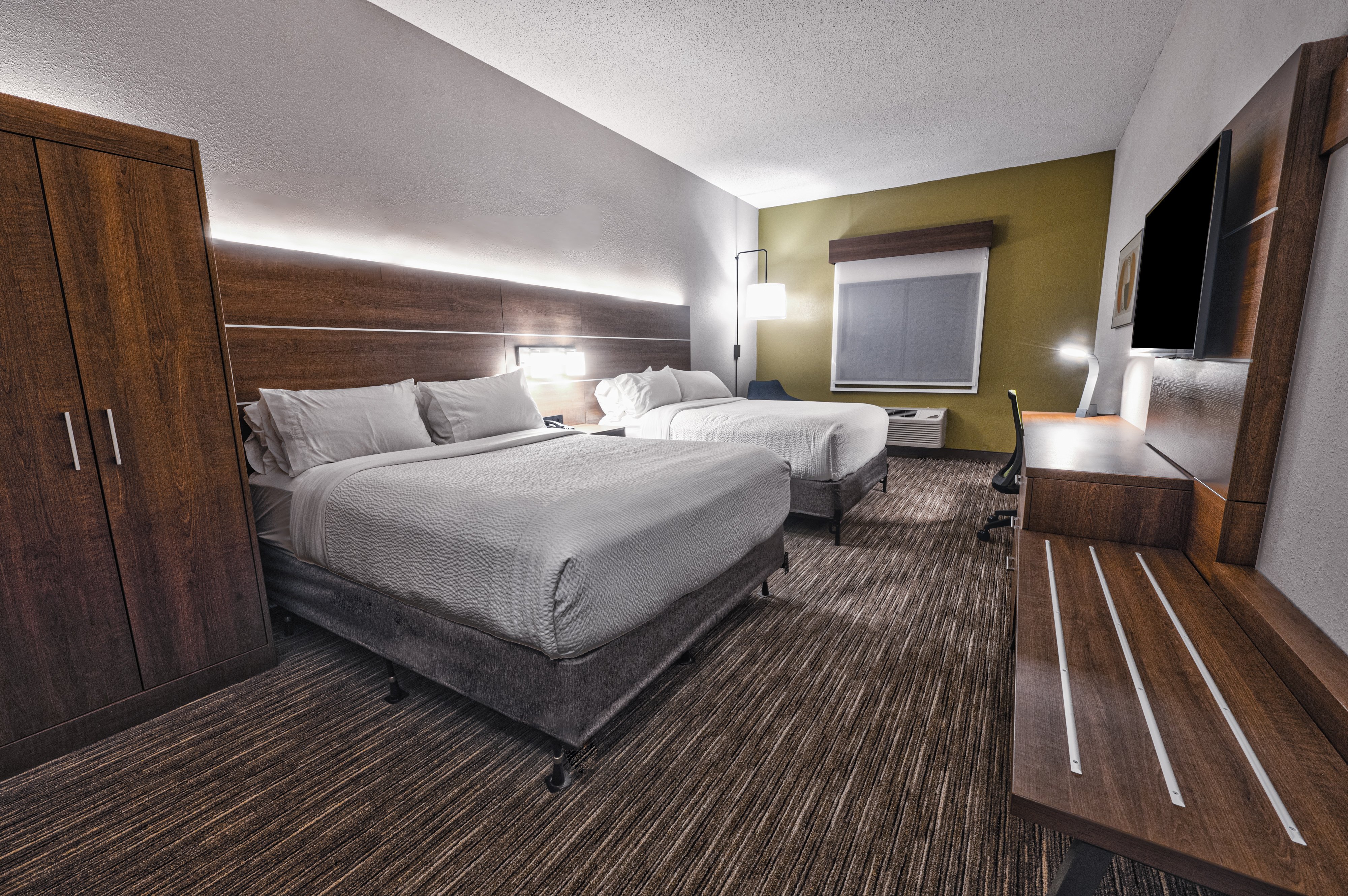 holiday inn express hotel and suites goshen by ihg