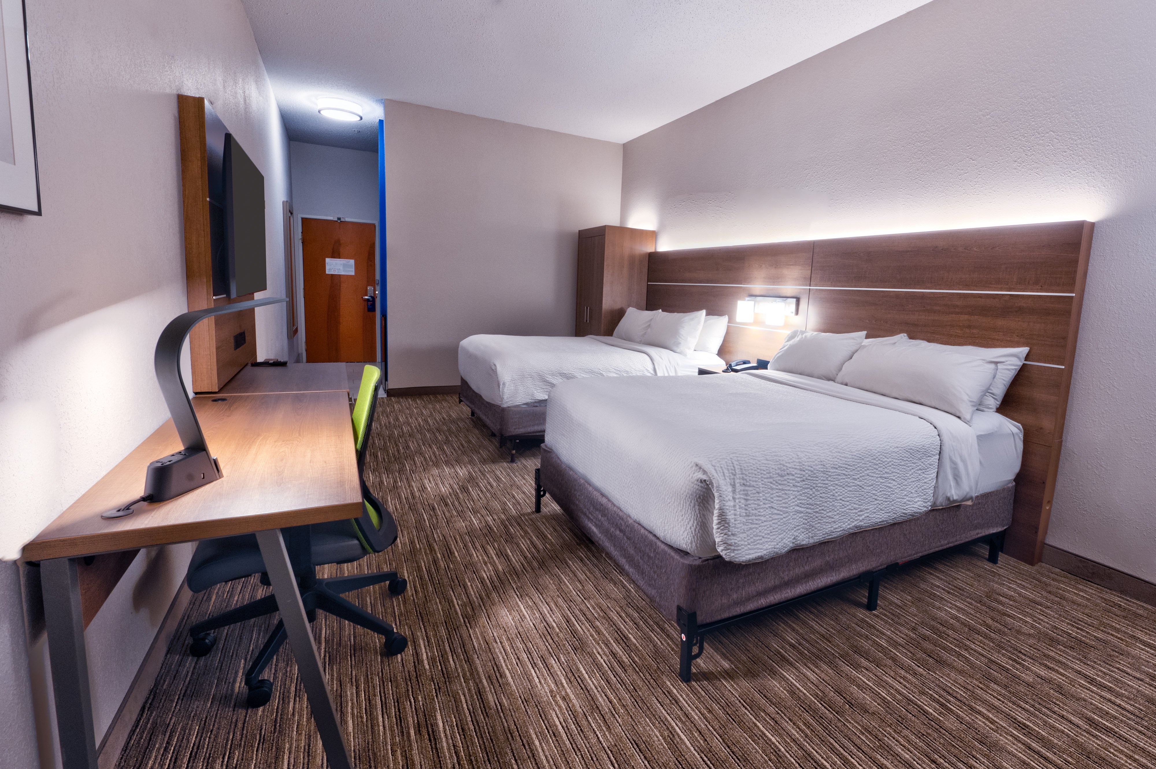 holiday inn express hotel and suites goshen by ihg