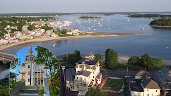 The Glen Cove Hotel & Restaurant,,2 star