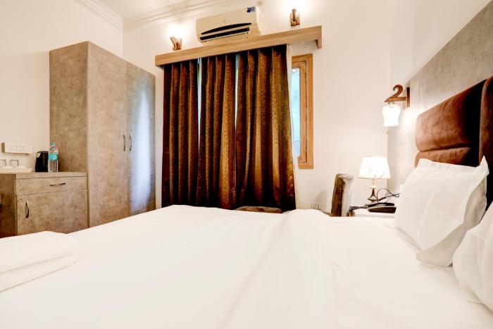 staybook the rudveda resort