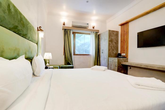 staybook the rudveda resort