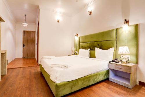 staybook the rudveda resort