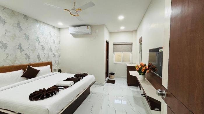hotel mithra grand
