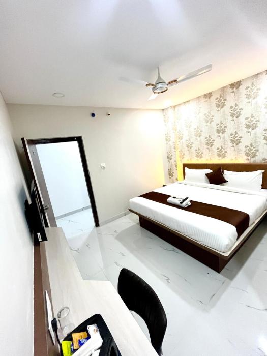 hotel mithra grand