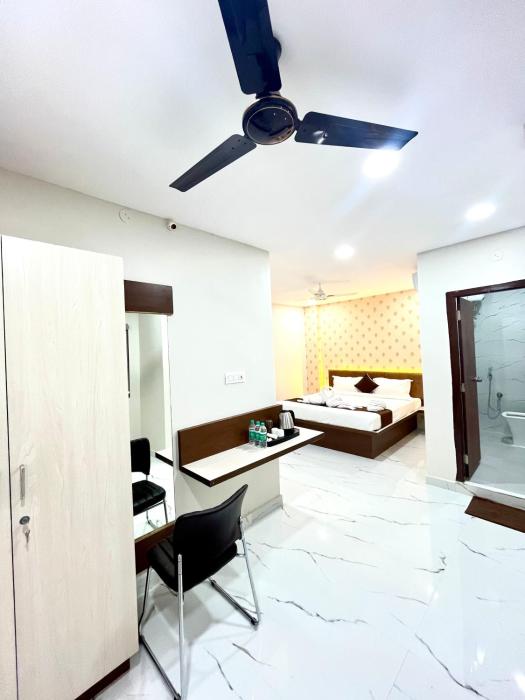 hotel mithra grand