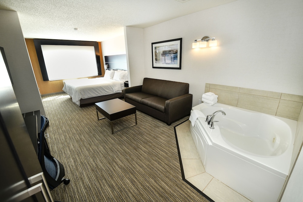 holiday inn express hotel and suites grand forks by ihg