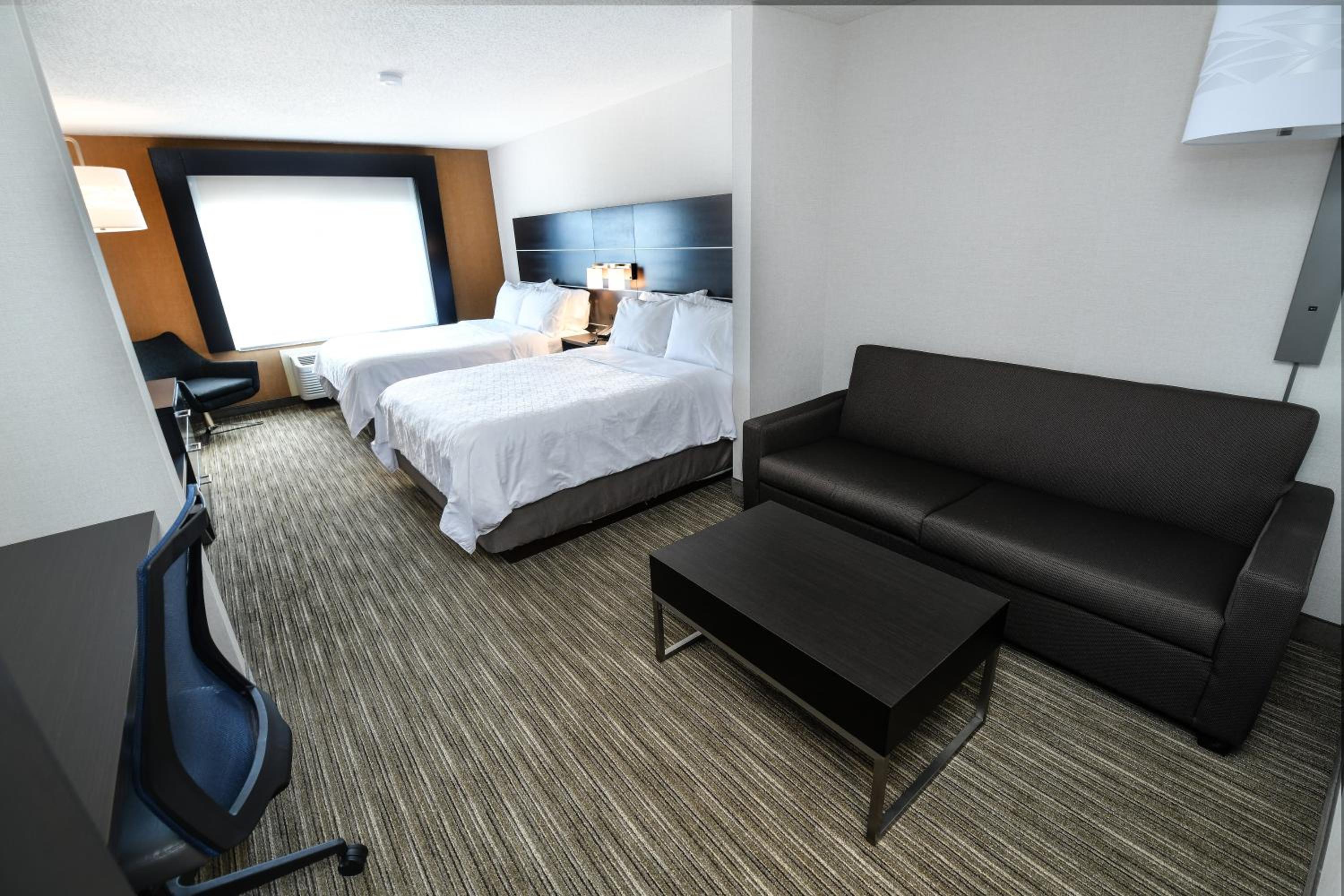 holiday inn express hotel and suites grand forks by ihg