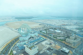 Bloomfields 1Br Sky View At Gate Tower,,0 star