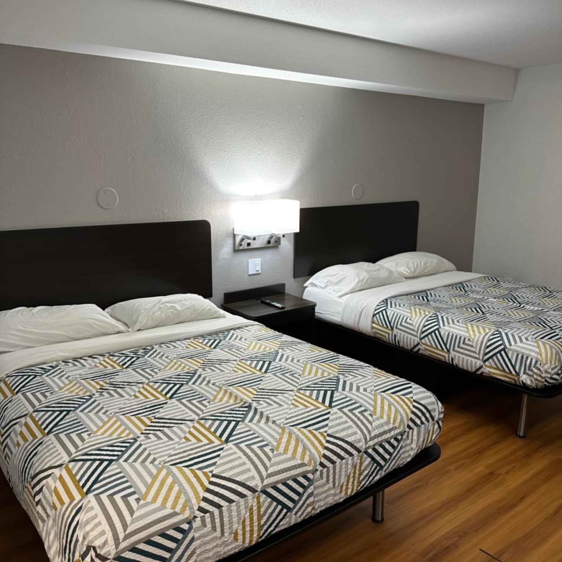 motel 6 greensboro nc airport