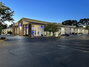 Motel 6 Greensboro, Nc - Airport,High Point>>Greensboro,2 star