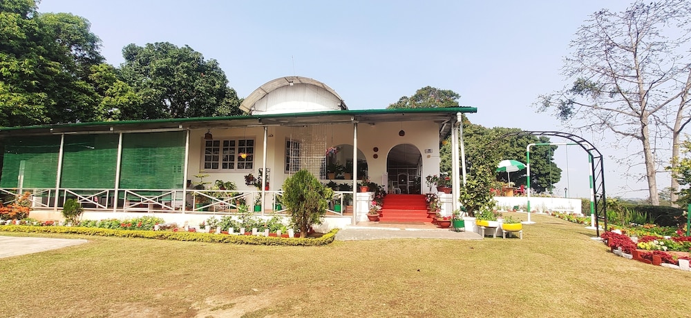 ama stays and trails diffloo assam