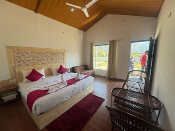 friendship inn hotel and resorts