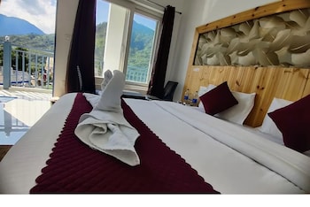 friendship inn hotel and resorts