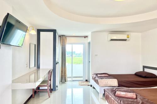 grand place resort