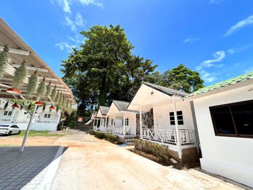 private paradise resort