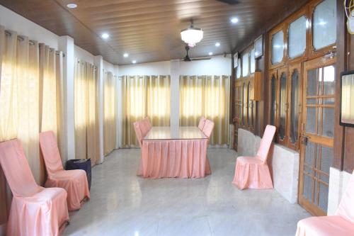 Jj Lawns And Resort,,2 star