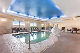 comfort suites gulfport