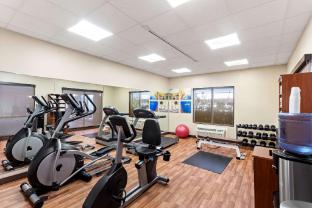 comfort suites gulfport