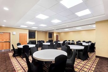 comfort suites gulfport