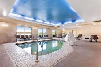 Comfort Suites Gulfport,Gulfport>>Biloxi,3 star