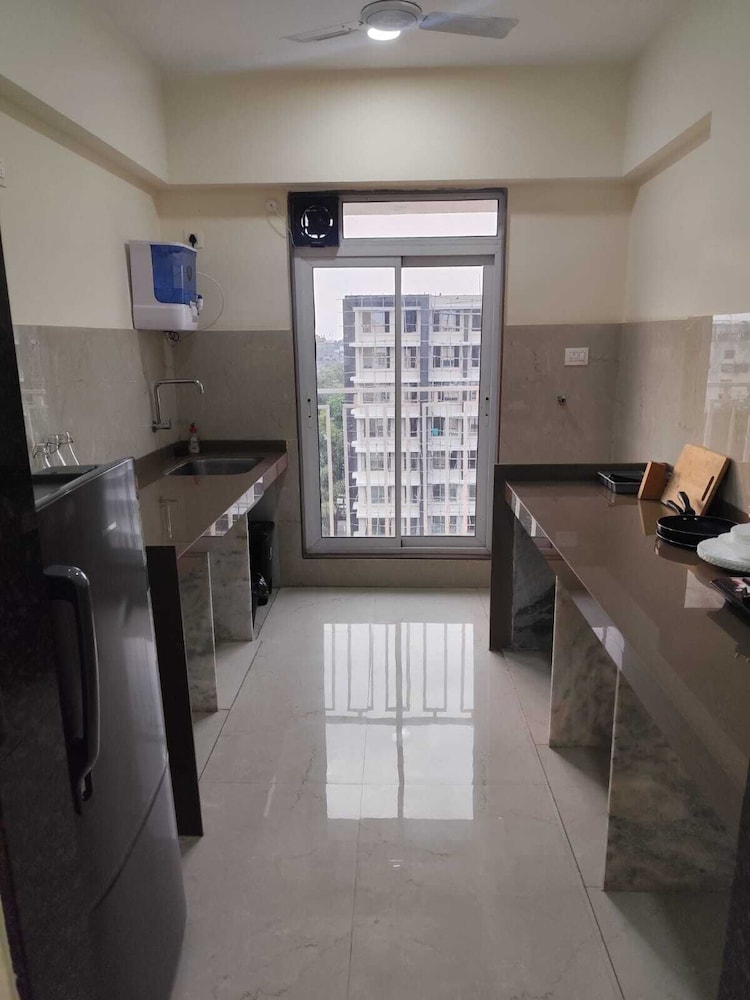 varsity by daily stays