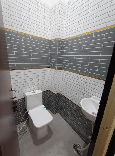 Kharari Guesthouse,,3 star