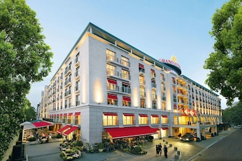 grand elysee hamburg