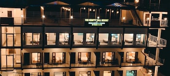 The Kempty Fall Resort,,2 star